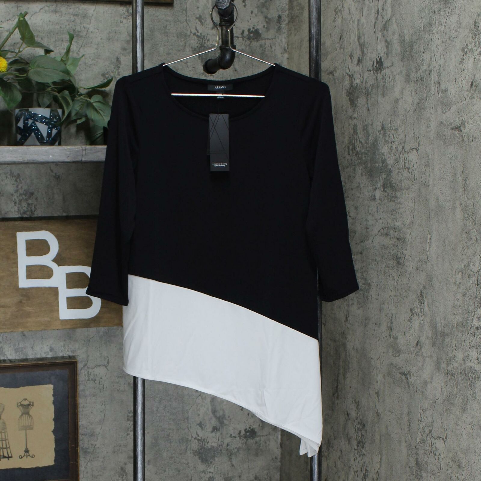 Alfani Petite Colorblocked Asymmetric Knit Tunic Top